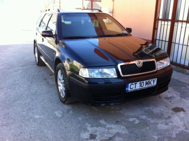 SKODA OCTAVIA TOUR SPORT KOMBI 1.8T 8700E - Pret | Preturi SKODA OCTAVIA TOUR SPORT KOMBI 1.8T 8700E