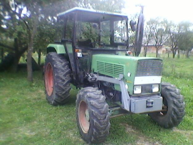 Vind Urgent Tractor Fend cu Frontal cu Furca IMPORT - Pret | Preturi Vind Urgent Tractor Fend cu Frontal cu Furca IMPORT