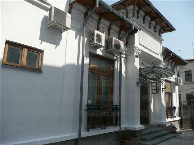Mosilor adiacent, vila cu arhitectura ideal sediu firma - Pret | Preturi Mosilor adiacent, vila cu arhitectura ideal sediu firma