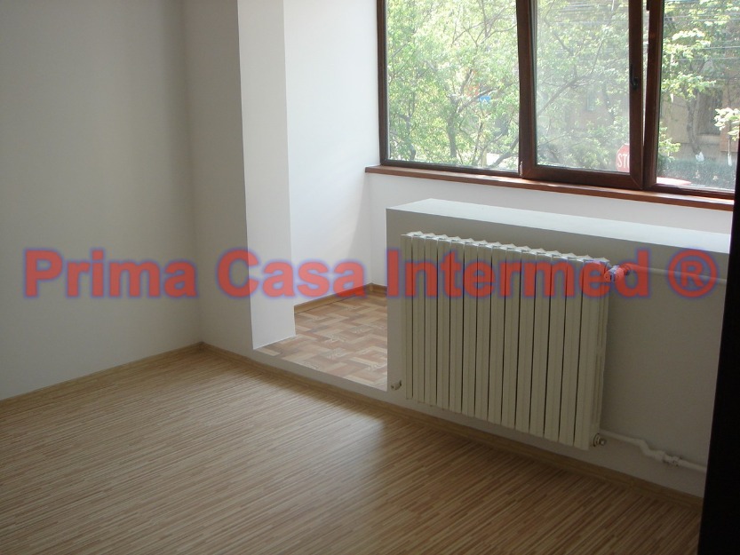 Apartament 3 camere, sediu firma/birouri, 80mp, Ferdinand - Pret | Preturi Apartament 3 camere, sediu firma/birouri, 80mp, Ferdinand