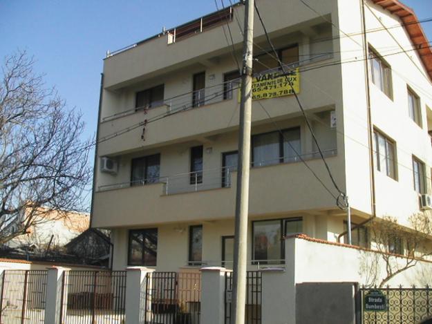 Damaroaia vand 3 camere - Pret | Preturi Damaroaia vand 3 camere