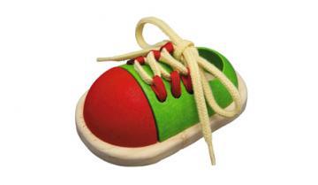 Plan Toys Preschool jucarii lemn Pantof cu siret - Pret | Preturi Plan Toys Preschool jucarii lemn Pantof cu siret