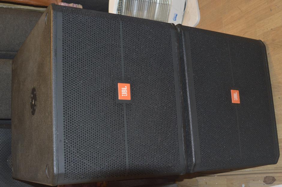 Vand basi JBL srx 718 - Pret | Preturi Vand basi JBL srx 718