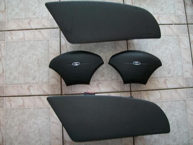 Vand airbag pasager sofer ford focus piese. - Pret | Preturi Vand airbag pasager sofer ford focus piese.
