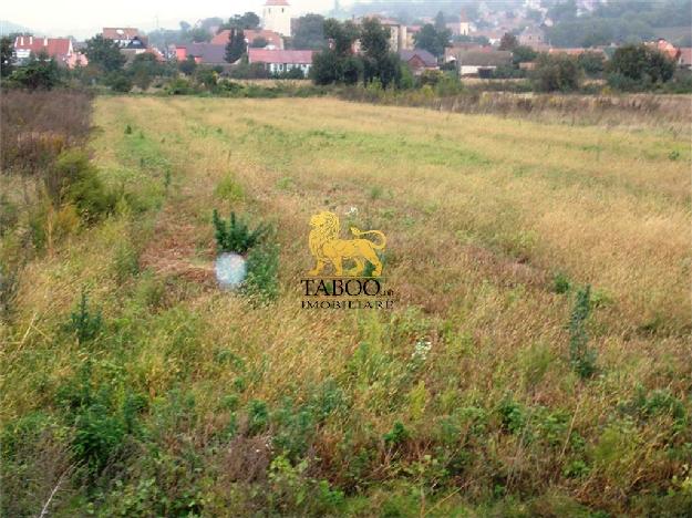 Teren intravilan de vanzare in Sibiu zona Gusterita - Pret | Preturi Teren intravilan de vanzare in Sibiu zona Gusterita