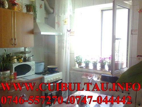 Vand apartament 2 camere in Onesti, zona de sus - Pret | Preturi Vand apartament 2 camere in Onesti, zona de sus