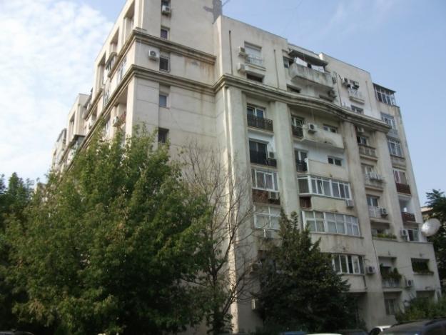Vanzare apartament 3 camere Piata Alba Iulia - Pret | Preturi Vanzare apartament 3 camere Piata Alba Iulia