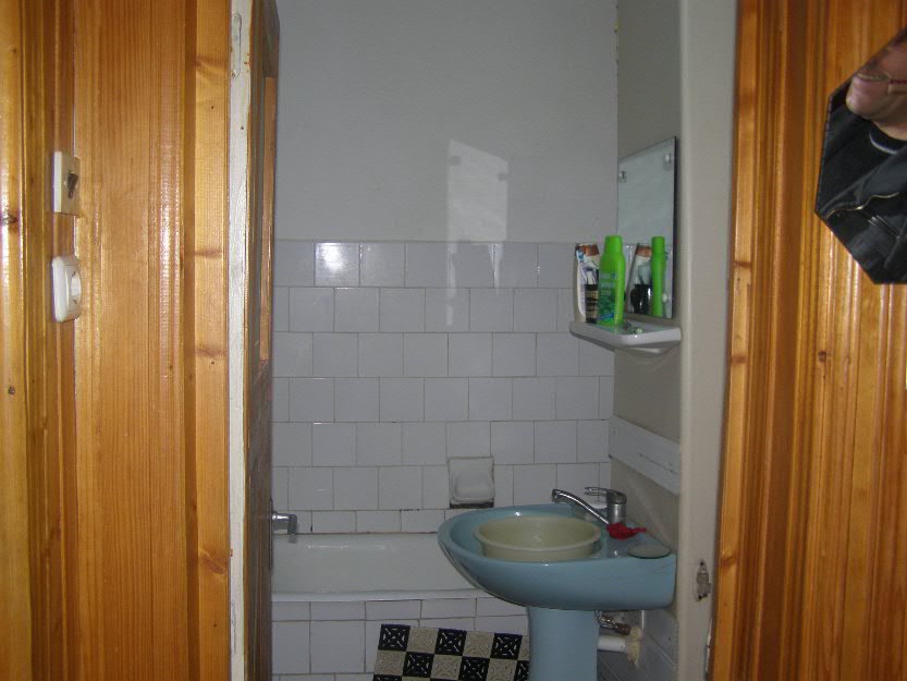 Garsoniera situata in zona gh.doja-mobilata 65000ron neg - Pret | Preturi Garsoniera situata in zona gh.doja-mobilata 65000ron neg