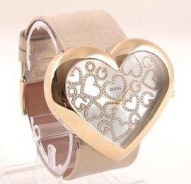 Ceas Guess Gold Patent be Mine LOVE hearts G96048L - Pret | Preturi Ceas Guess Gold Patent be Mine LOVE hearts G96048L