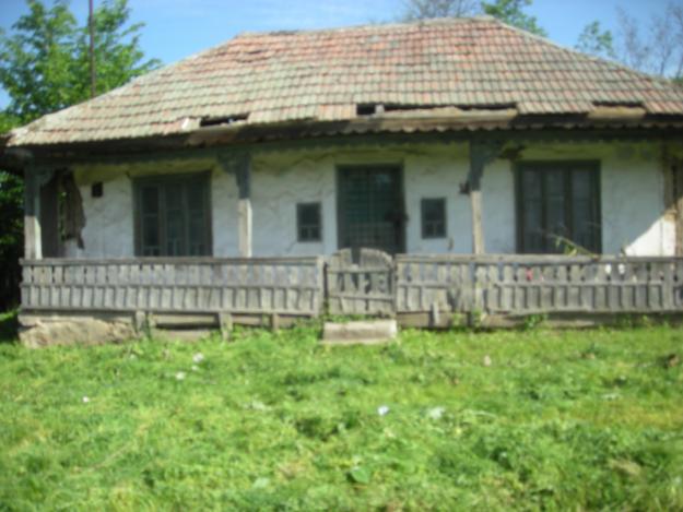 casa si teren de vanzare - Pret | Preturi casa si teren de vanzare