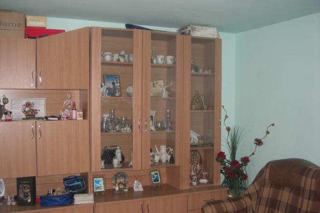 vand/schimb casa - Pret | Preturi vand/schimb casa