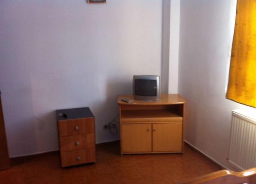 Inchiriere Apartament 2 camere Giulesti Bucuresti - Pret | Preturi Inchiriere Apartament 2 camere Giulesti Bucuresti