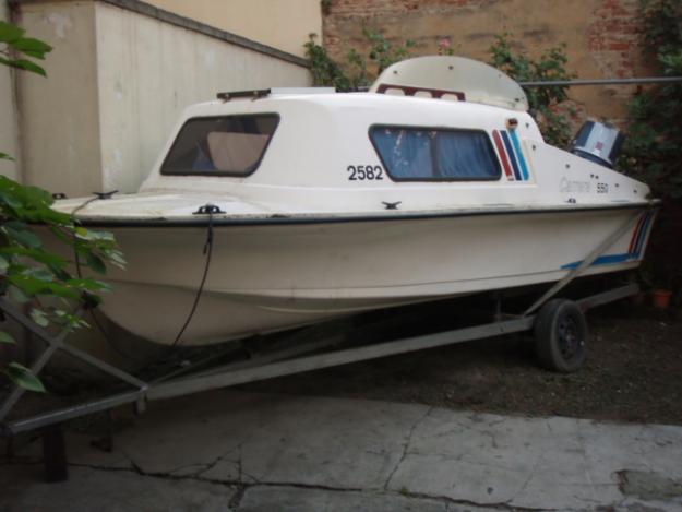 Barca cu motor SALUPA CARRERA 550 - Pret | Preturi Barca cu motor SALUPA CARRERA 550