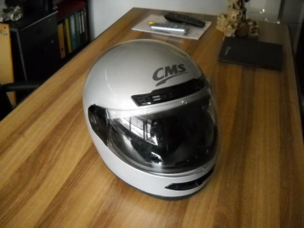 Vand casca motociclist CMS pt. copil - nefolosita - Pret | Preturi Vand casca motociclist CMS pt. copil - nefolosita