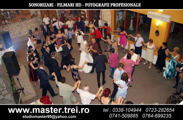 DJ NUNTA BUCURESTI MUZICA NUNTI BOTEZURI SONORIZARI BOTEZ MAJORAT ANIVERSARI - Pret | Preturi DJ NUNTA BUCURESTI MUZICA NUNTI BOTEZURI SONORIZARI BOTEZ MAJORAT ANIVERSARI