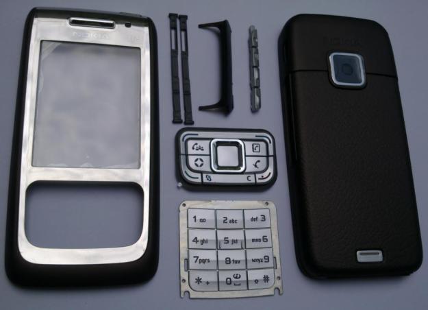 Carcasa Nokia E65 BROWN ( MARO ) ORIGINALA COMPLETA SIGILATA - Pret | Preturi Carcasa Nokia E65 BROWN ( MARO ) ORIGINALA COMPLETA SIGILATA