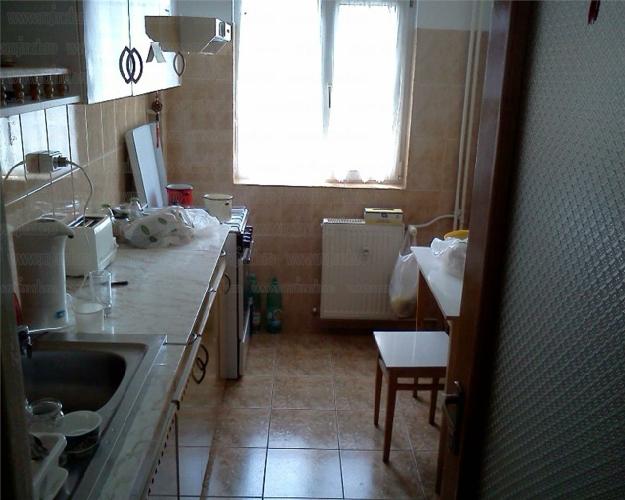 Vanzare Apartament 3 camere zona Iancului-Electroaparataj. - Pret | Preturi Vanzare Apartament 3 camere zona Iancului-Electroaparataj.