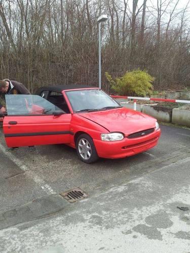 Ford escort cabrio - Pret | Preturi Ford escort cabrio