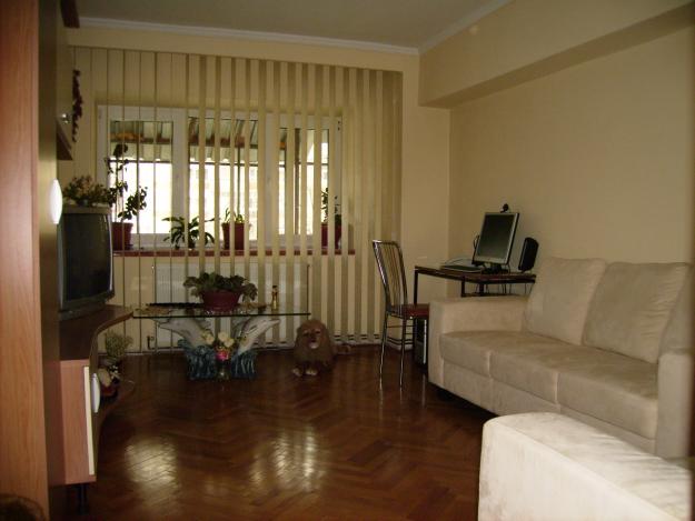 Vand apartament 4 Camere LUX!!!! - Pret | Preturi Vand apartament 4 Camere LUX!!!!