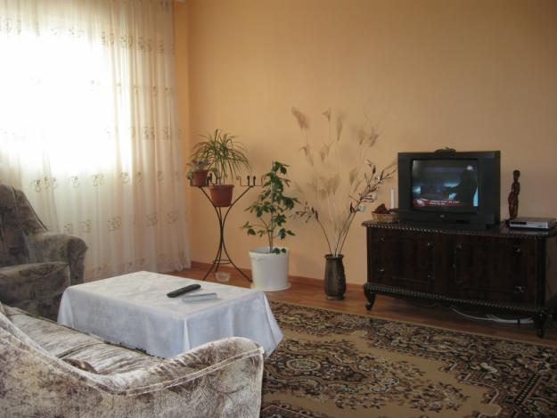 Orasul Chitila inchiriez ap. 2 camere mobilat - Pret | Preturi Orasul Chitila inchiriez ap. 2 camere mobilat