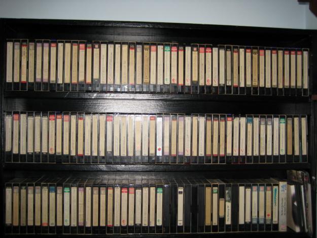 Vand colectie casete video VHS 100 buc. - Pret | Preturi Vand colectie casete video VHS 100 buc.