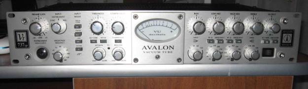 Vand Crown CE2000,Avalon Vt 737sp,Microfon neumann TLM 49 - Pret | Preturi Vand Crown CE2000,Avalon Vt 737sp,Microfon neumann TLM 49