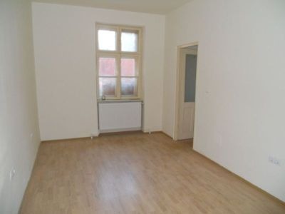 Apartament 2 camere in zona centrala - Pret | Preturi Apartament 2 camere in zona centrala