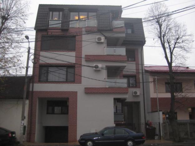Apartament cu 3 camere - zona 1 Mai - Pret | Preturi Apartament cu 3 camere - zona 1 Mai