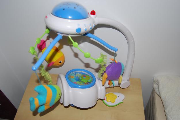 Vand carusel patut Fisher Price fisherprice - Pret | Preturi Vand carusel patut Fisher Price fisherprice