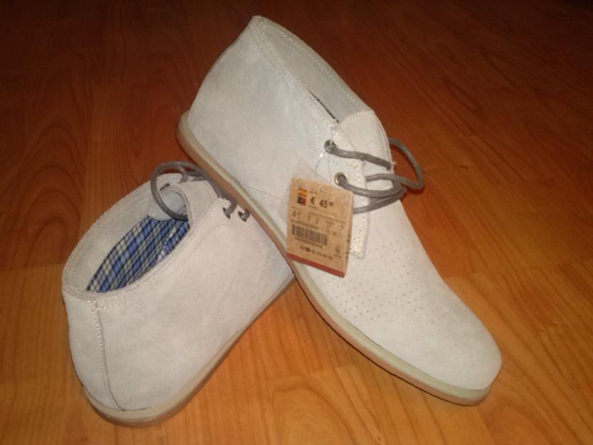 Pantofi/Ghete/Adidasi- casual BERSHKA Piele Intoarsa -41 si 43- - Pret | Preturi Pantofi/Ghete/Adidasi- casual BERSHKA Piele Intoarsa -41 si 43-