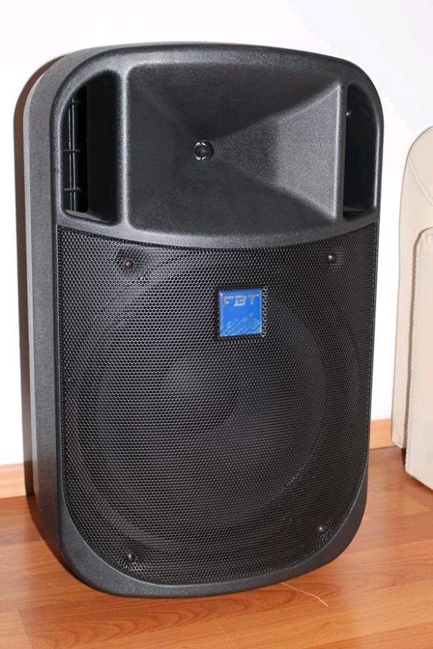 Vand urgent 2 boxe pasive fbt joly 15 b 350 w rms - Pret | Preturi Vand urgent 2 boxe pasive fbt joly 15 b 350 w rms