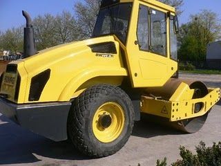 Cilindru Compactor Bomag BW 177 D-4 de vanzare second hand ca nou vanzari cilindrii bomag 8 tone sh ca noi - Pret | Preturi Cilindru Compactor Bomag BW 177 D-4 de vanzare second hand ca nou vanzari cilindrii bomag 8 tone sh ca noi