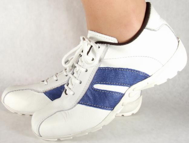 Pantofi sport albi unisex din piele (cod SPS1) - Pret | Preturi Pantofi sport albi unisex din piele (cod SPS1)