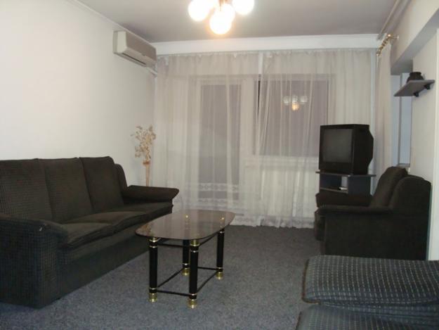 INCHIRIEZ duplex, 4 camere, - Pret | Preturi INCHIRIEZ duplex, 4 camere,