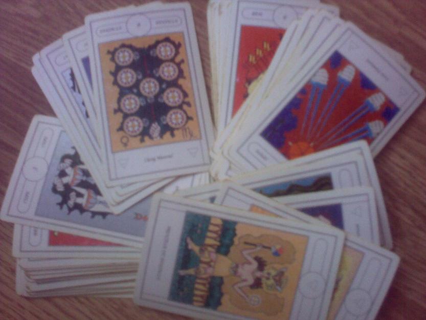 jocuri cu carti de tarot - Pret | Preturi jocuri cu carti de tarot