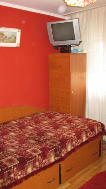 VAND APARTAMENT 2 CAMERE MIOVENI - Pret | Preturi VAND APARTAMENT 2 CAMERE MIOVENI