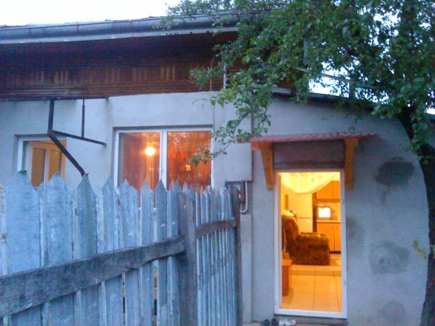 URGENT, Scorteni, casa 3 cam, 16000 E - Pret | Preturi URGENT, Scorteni, casa 3 cam, 16000 E