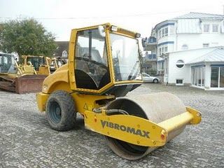 Cilindru compactor Vibromax VM66D de vanzare second hand vanzari cilindri compactori leasing - Pret | Preturi Cilindru compactor Vibromax VM66D de vanzare second hand vanzari cilindri compactori leasing