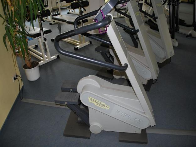 Vand sala fitness completa TECHNOGYM - Pret | Preturi Vand sala fitness completa TECHNOGYM