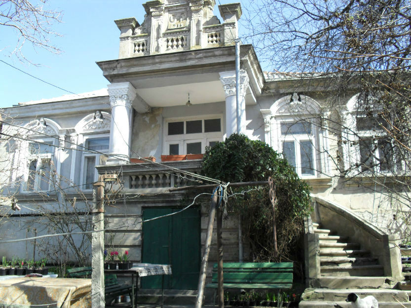 Vand casa ultracentrala zona Tribunal - Pret | Preturi Vand casa ultracentrala zona Tribunal