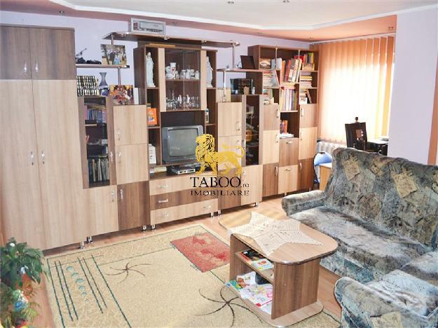 Apartament cu 3 camere de vanzare in Sebes zona Valea Frumoasei - Pret | Preturi Apartament cu 3 camere de vanzare in Sebes zona Valea Frumoasei