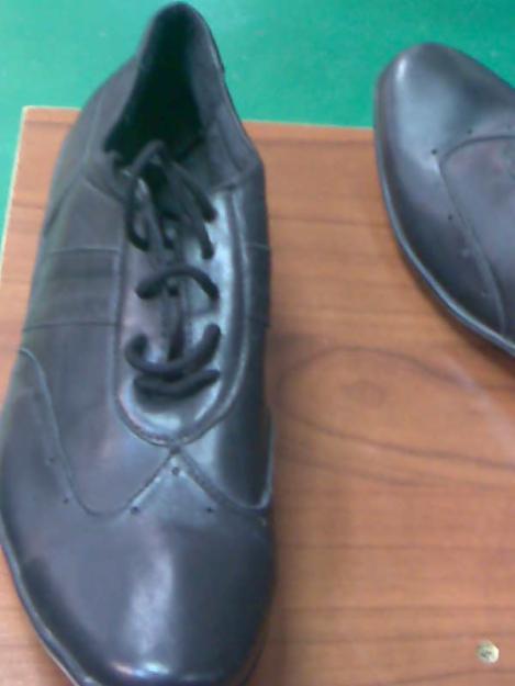Super Oferta - Vand pantofi piele italia de la 300 ron LA PRETUL de 120 ron - Pret | Preturi Super Oferta - Vand pantofi piele italia de la 300 ron LA PRETUL de 120 ron