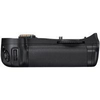 Accesoriu Nikon Grip MB-D10 pentru D300, D300S, D700 - Pret | Preturi Accesoriu Nikon Grip MB-D10 pentru D300, D300S, D700