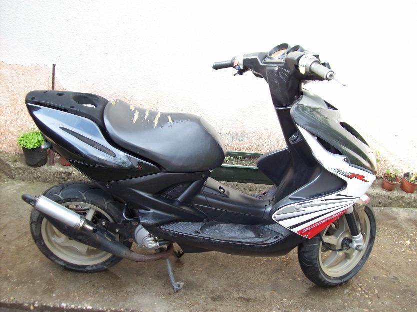 yamaha mbk nitro variatoare sport,toba sport,racire pe apa. - Pret | Preturi yamaha mbk nitro variatoare sport,toba sport,racire pe apa.