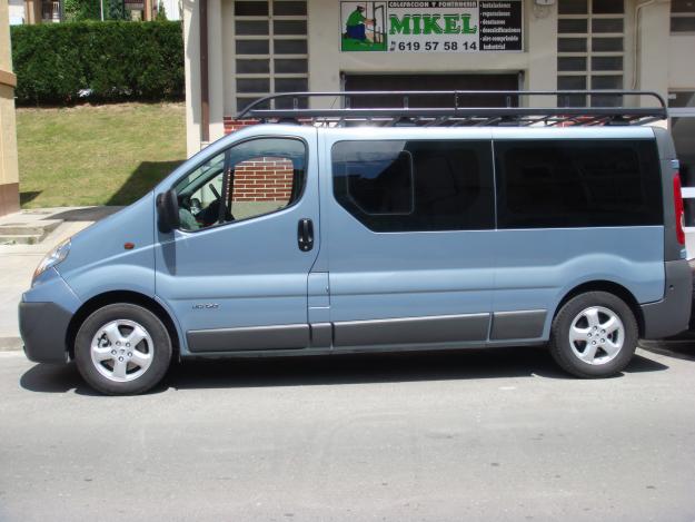 VAND FURGONETA RENAULT TRAFIC - Pret | Preturi VAND FURGONETA RENAULT TRAFIC