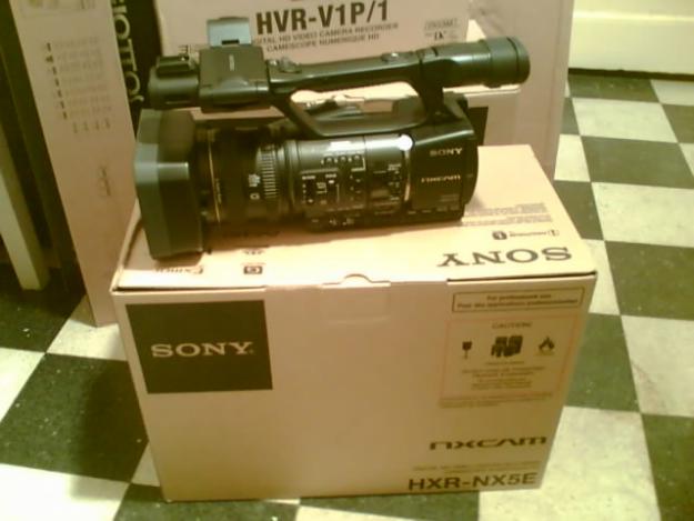 Sony AX2000 / NX5 / Panasonic AC120 / AC130 / AC160 / Info 0741512006. - Pret | Preturi Sony AX2000 / NX5 / Panasonic AC120 / AC130 / AC160 / Info 0741512006.