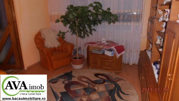 Vand apartament cu 2 camere in zona Republicii, stradal, zona buna, la etajul 3 - Pret | Preturi Vand apartament cu 2 camere in zona Republicii, stradal, zona buna, la etajul 3
