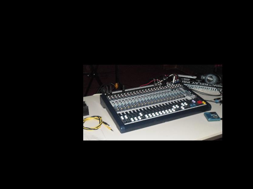 Soundcraft MFXi 20 - Pret | Preturi Soundcraft MFXi 20