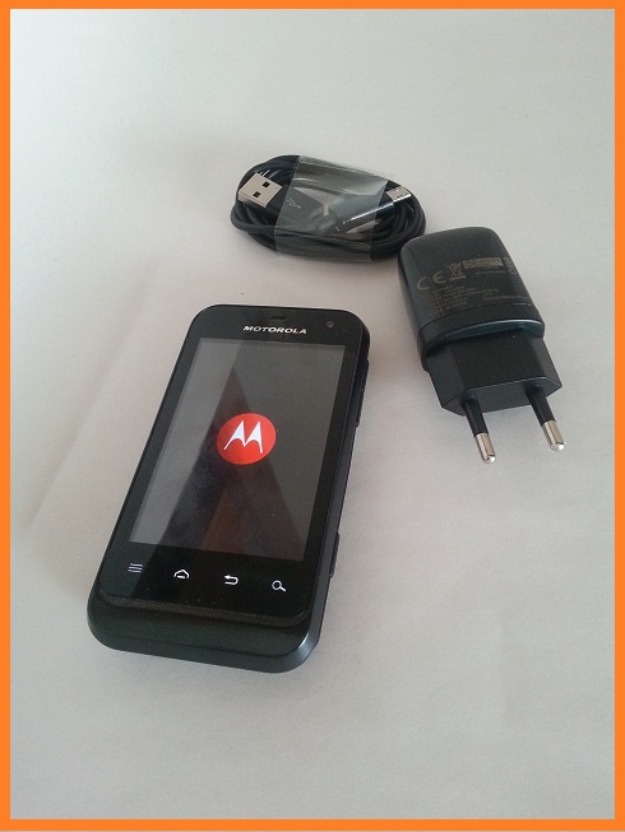 Motorola Defy Mini XT320 - Intra Aici - Acum Schimba - $ - Pret | Preturi Motorola Defy Mini XT320 - Intra Aici - Acum Schimba - $