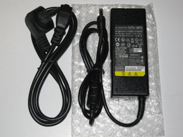 alimentator incarcator laptop FUJITSU TOSHIBA HP 19V 4.22A 80W - Pret | Preturi alimentator incarcator laptop FUJITSU TOSHIBA HP 19V 4.22A 80W